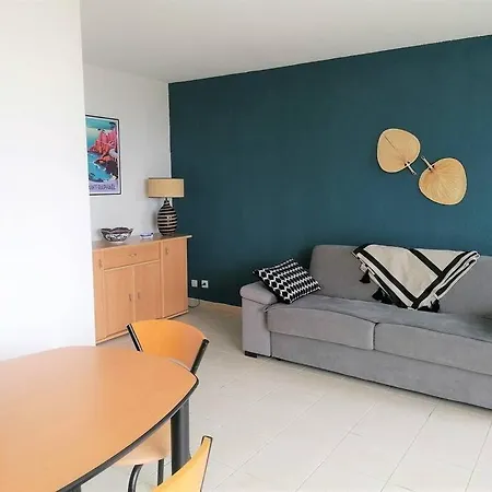 Appartement Les Orangers De Santa Lucia, Vue Et Port, St Raphael *